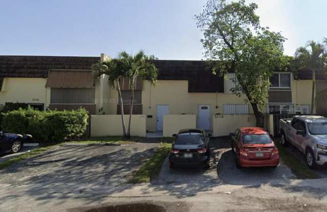 3714 SW 60th Terrace