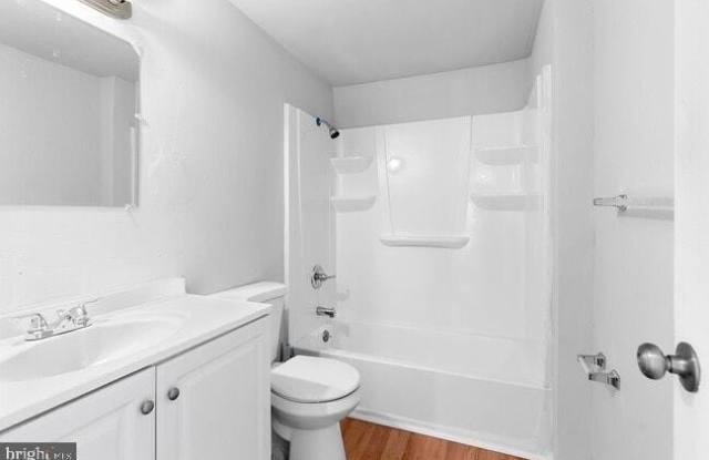 Photo of 126 S 4TH Street unit: B