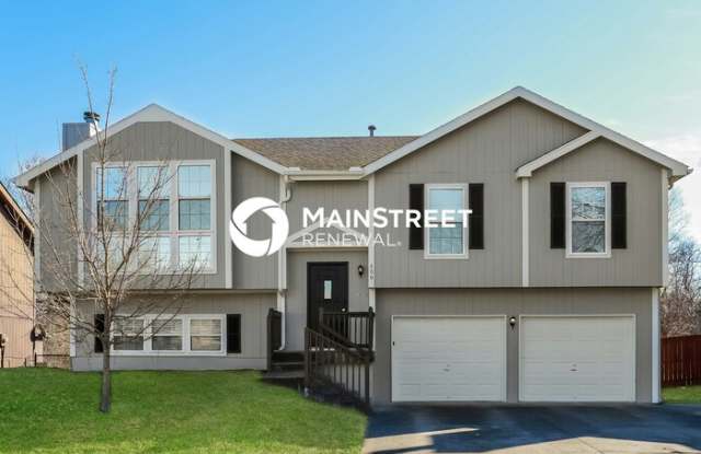 Photo of 309 Southwest Creek Ridge Drive .