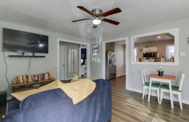 3668 Hyde Cir Unit A