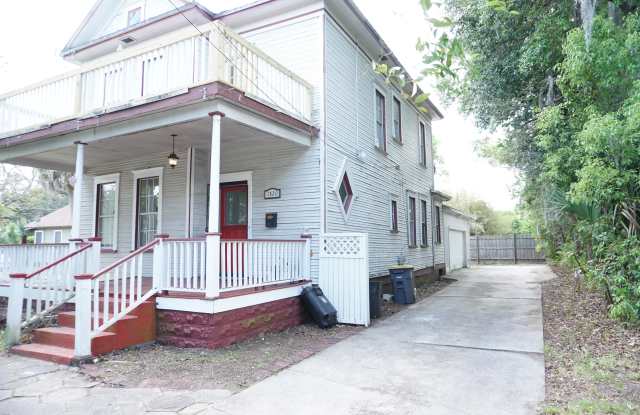 1320 Liberty street North