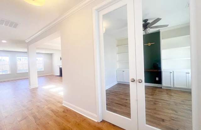 1105 Cortland Valley