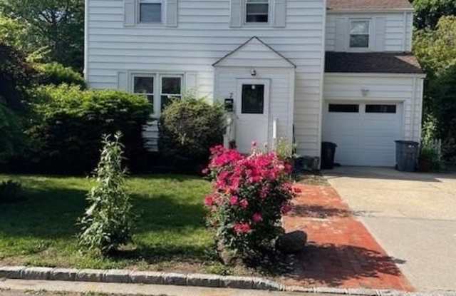 7 Appletree Lane