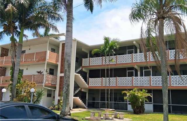 1450 NE 170th St