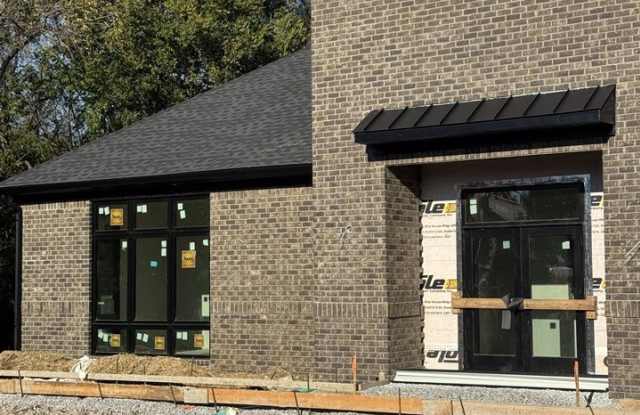 140 E Professional Park Court