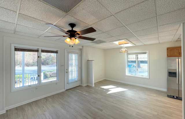 22322 GREENVIEW PARKWAY unit: A