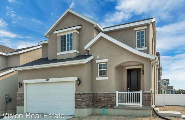 843 W 2750 N - 843 2750 North, Lehi, UT 84043