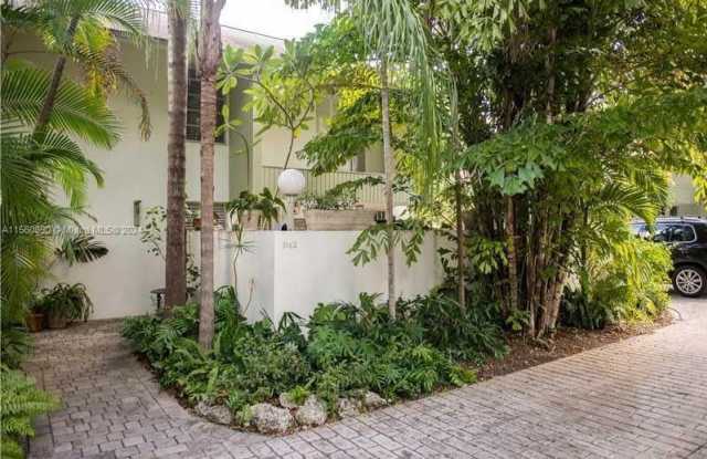 3162 Mary St - 3162 Mary Street, Miami, FL 33133