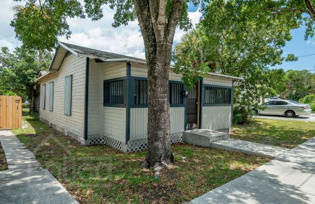 Photo of Newly Refreshed - 3 bedroom, 2 bath in West Palm Beach