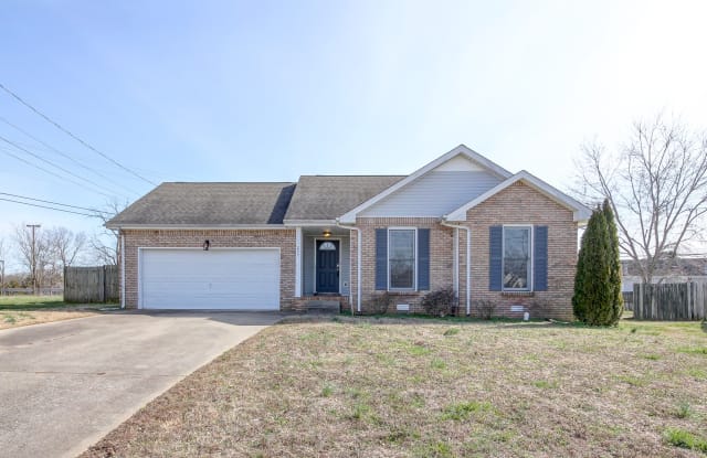 254 Moncrest Dr - 254 Moncrest Drive, Clarksville, TN 37042