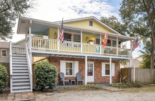 1 Wallace Rd - 1 Wallace Road, Beaufort County, SC 29907