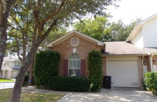 Photo of 7703 Wexford Sq