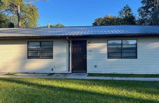 Photo of 900 EPPERSON Lane