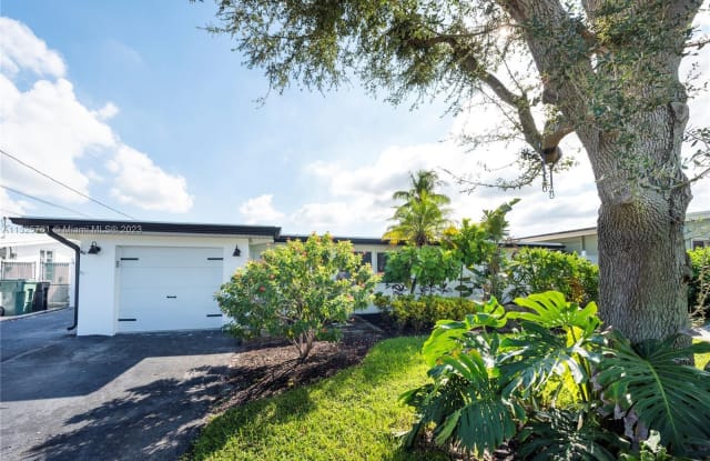 2430 Marathon Ln - 2430 Marathon Lane, Fort Lauderdale, FL 33312