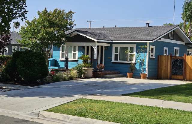 4359 Elmwood Court