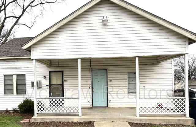 503 S Turner