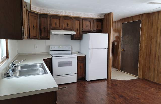 6449 Lantern Ridge Ln