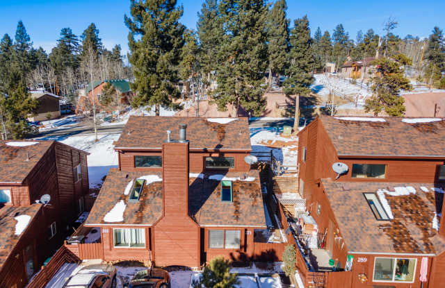 271 East Lake Avenue - 1