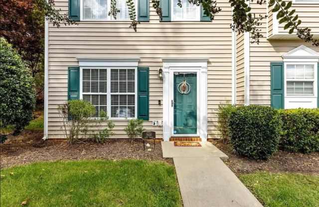 2800 Goyne Ter