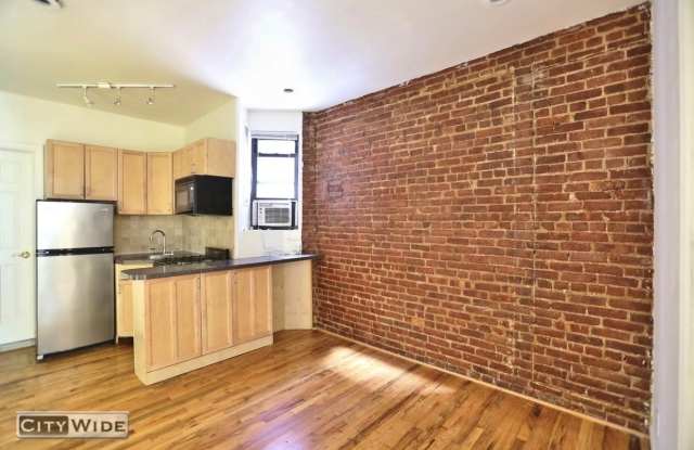 229 E 89th St