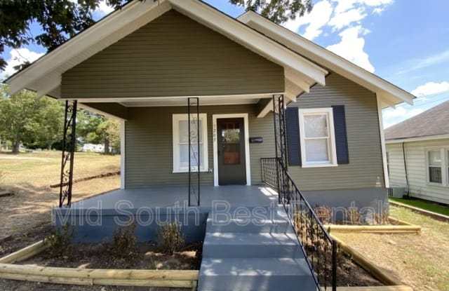 3220 S Arch St (Little Rock) - 3220 Arch Street, Little Rock, AR 72206