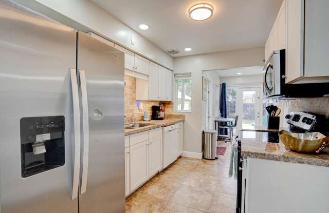 200 Northeast 43rd Street