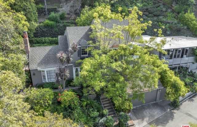 Photo of 5630 Spreading Oak Dr