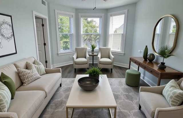 Photo of 2416 Un North Springfield Ave.