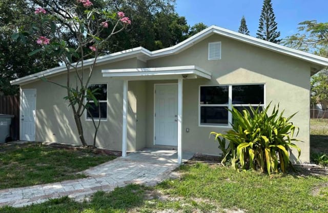 621 NE 35th St - 621 Northeast 35th Street, Pompano Beach, FL 33064