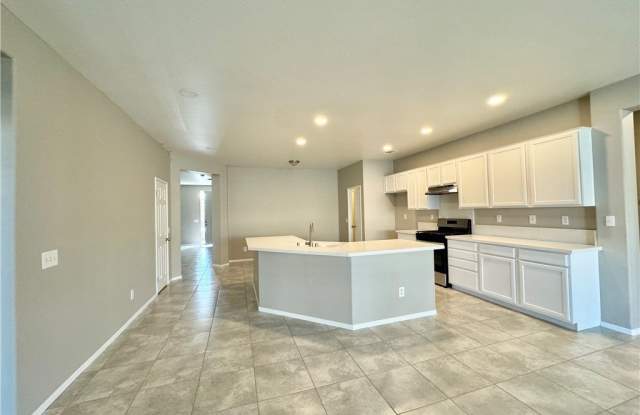 13232 Newport Street