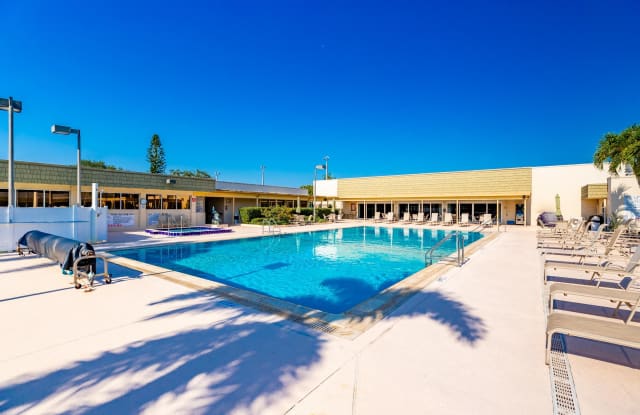 2 Vista Gardens Trail