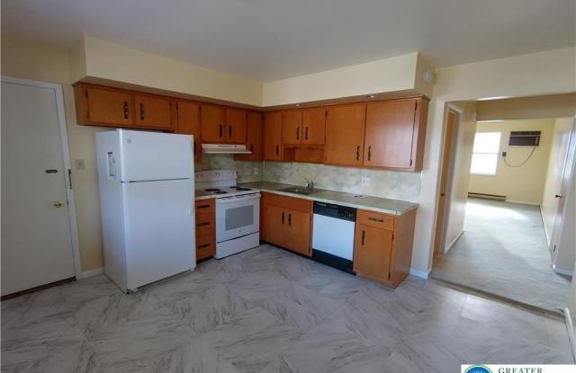 235 N Nice Street unit: 4