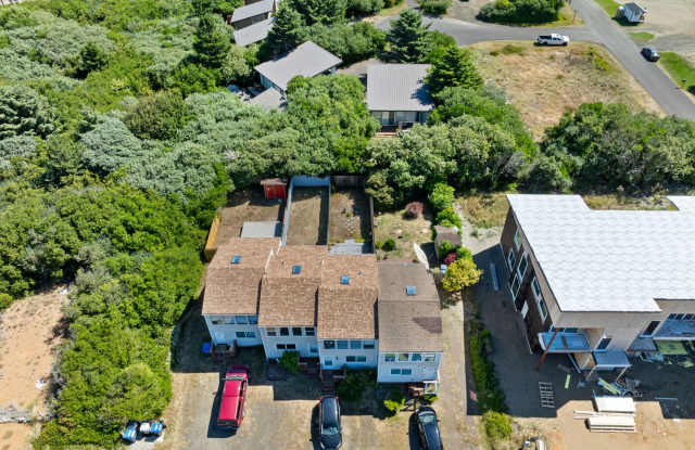 946 Ocean Shores Boulevard Southwest - 2#2