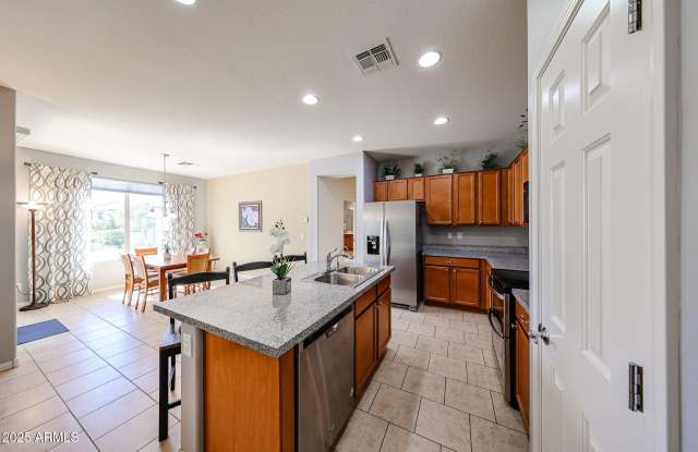 17830 W Fairview Street