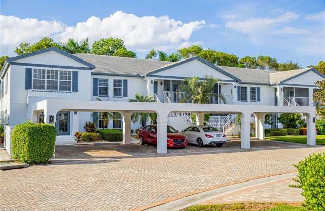 823 Tanbark Dr