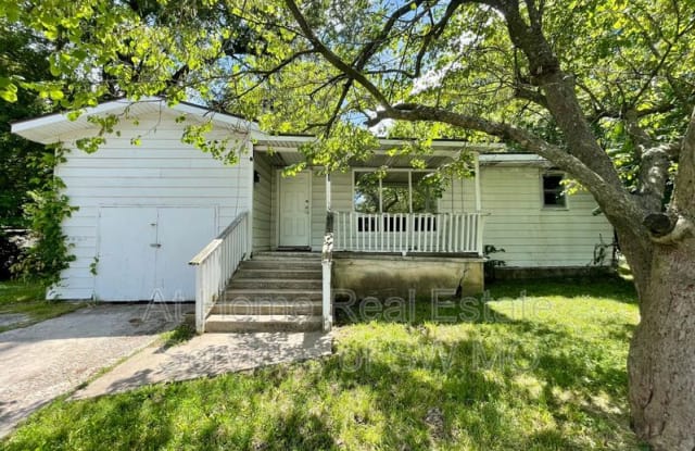 1232 N West Ave - 1232 North West Avenue, Springfield, MO 65802