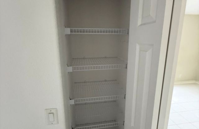 5776 Northwest Eskimo Circle