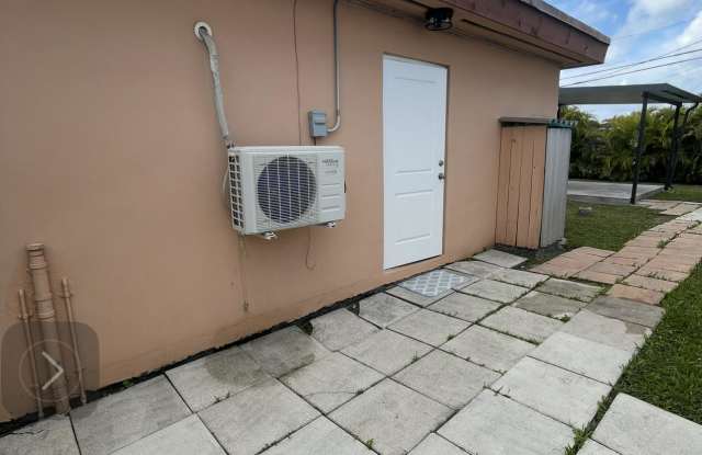 Photo of 11375 Sw 45th St