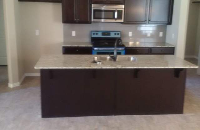 Nice 3 bedroom 2 bath 3 car garage home in East Fayetteville