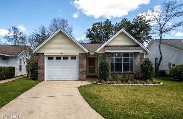 248 Parkwood Circle - 248 Parkwood Circle, Okaloosa County, FL 32578