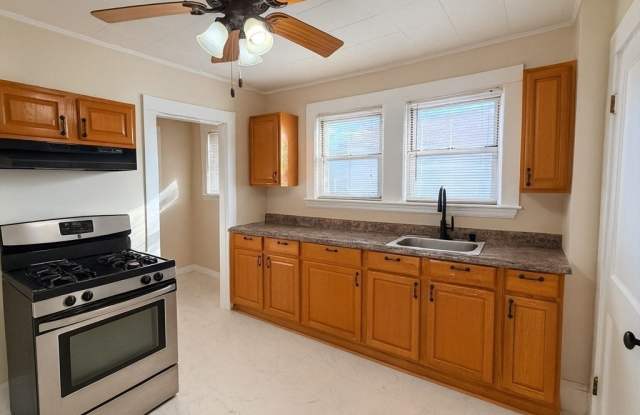 Photo of 183 Willis Ave