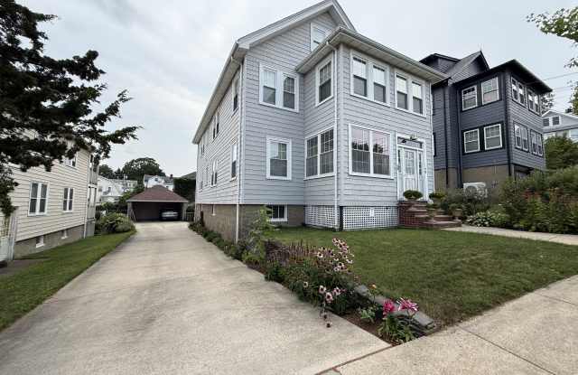 68 Templeton Pkwy