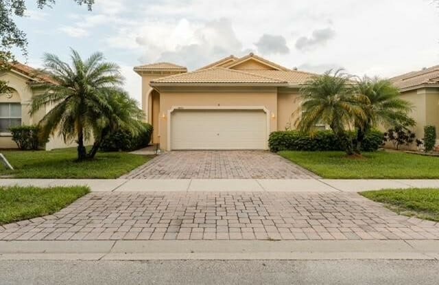 5540 SPANISH RIVER ROAD - 5540 Spanish River Road, Lakewood Park, FL 34951