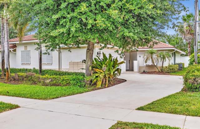 52 Lariat Circle