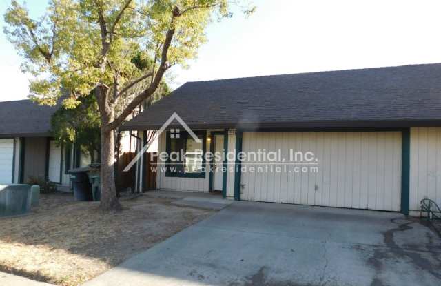 Spacious 2bd/2ba Foothill Farms Duplex with 2 Car Garage photos photos