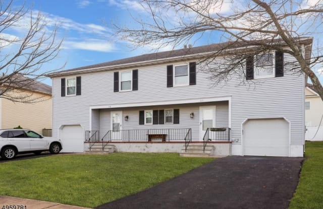 10 John F Goellner - 10 John F Gollener Drive, Raritan, NJ 08869