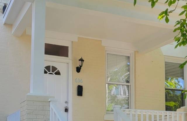 636 Lamont Street Northwest