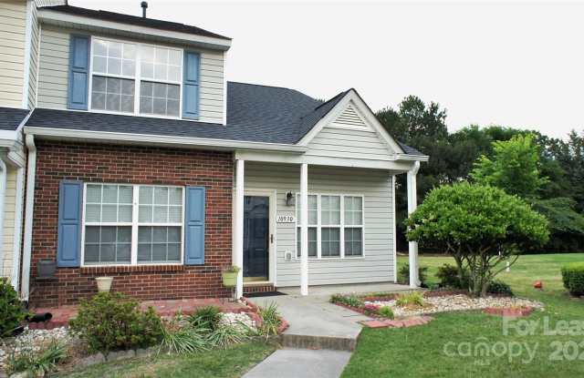 Photo of 10930 Kinston Ridge Place