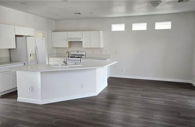 8229 Time Machine Avenue