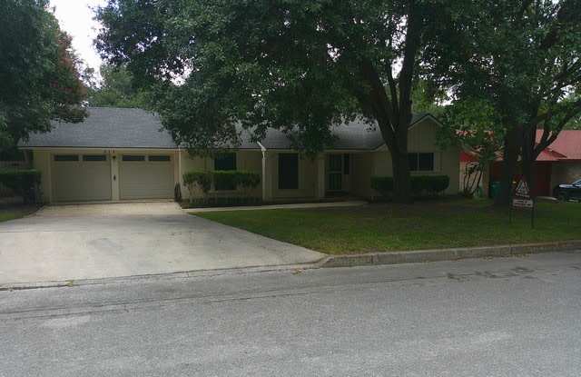 311 Forrest Trail